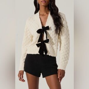ASTR THE LABEL, VELVET BOW CARDIGAN